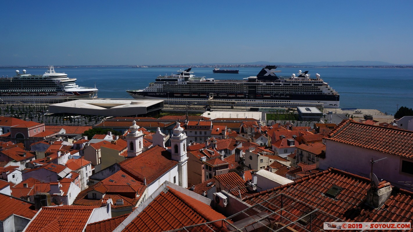 Lisboa - Alfama - Miradouro de Santa Luzia
Mots-clés: Alfama geo:lat=38.71160472 geo:lon=-9.13035361 geotagged Lisboa Portugal PRT bateau Riviere Miradouro de Santa Luzia