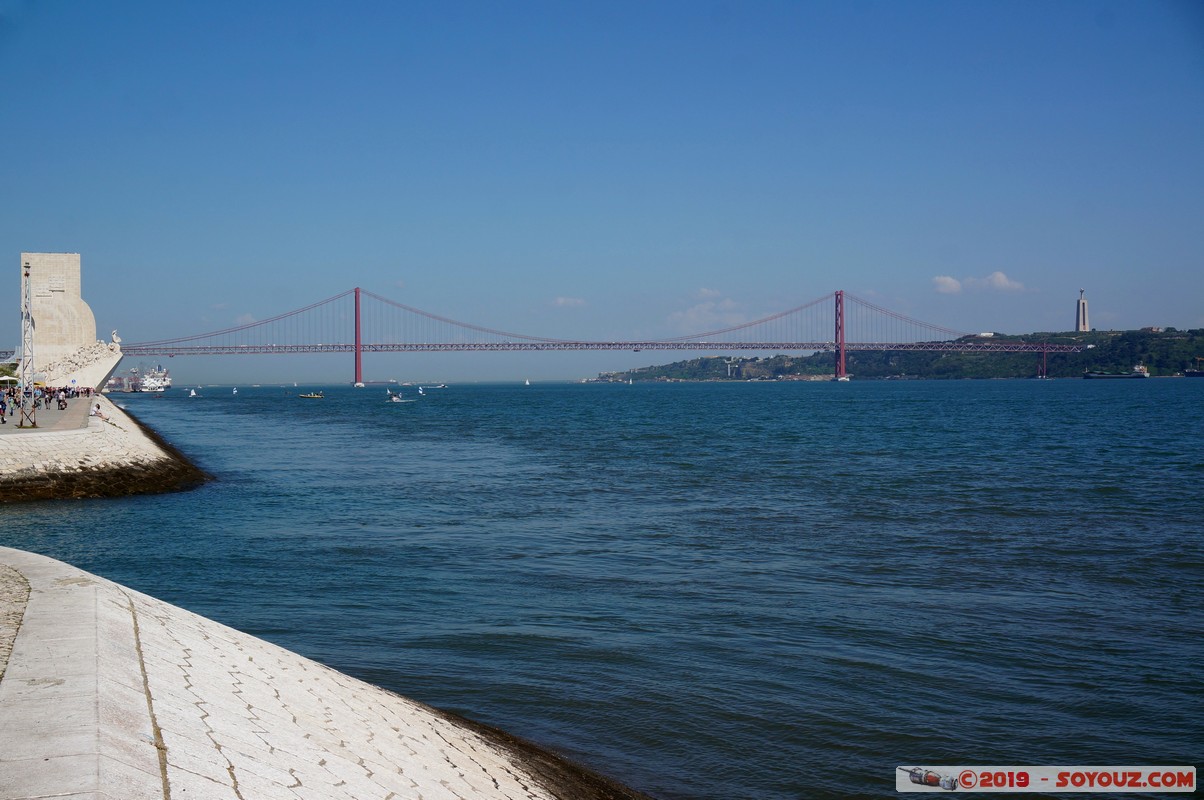 Lisboa - Ponte 25 Abril e Padrao dos Descobrimentos
Mots-clés: Algés geo:lat=38.69229667 geo:lon=-9.21235667 geotagged Lisboa Pedrouços Portugal PRT Belem Ponte 25 Abril Pont Padrao dos Descobrimentos Monument