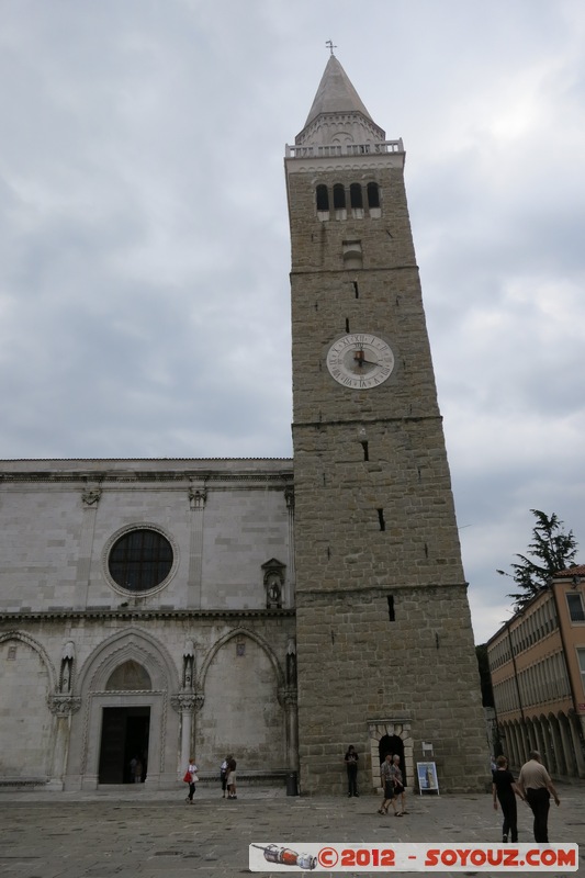 Koper - Tito's Square - The Cathedral church of Mary's Assumption
Mots-clés: geo:lat=45.54817852 geo:lon=13.72961424 geotagged Koper SlovÃ¨nie SVN Slovenie Eglise The Cathedral church of Mary&#039;s Assumption