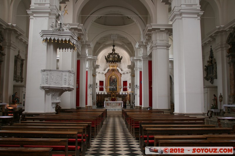 Koper - The Cathedral church of Mary's Assumption
Mots-clés: geo:lat=45.54820833 geo:lon=13.73007833 geotagged Koper SlovÃ¨nie SVN Slovenie Eglise The Cathedral church of Mary&#039;s Assumption