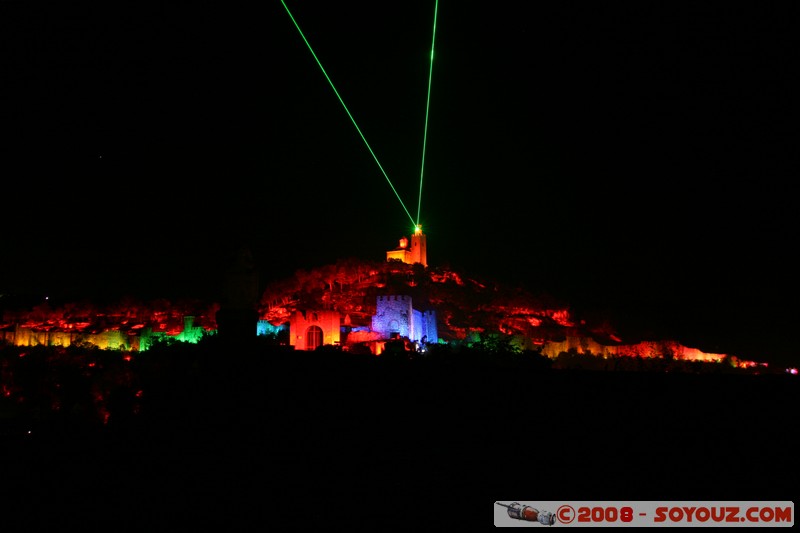 Veliko Turnovo - Tsarevets fortress Light Show
Mots-clés: Ruines Nuit