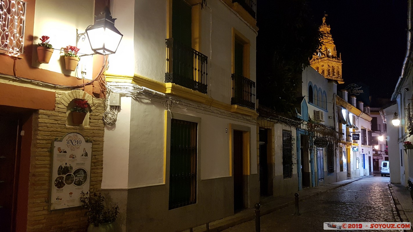 Cordoba by Night - Calle Romero
Mots-clés: Andalucia Córdoba ESP Espagne Pitas, Las (Cordoba) Nuit