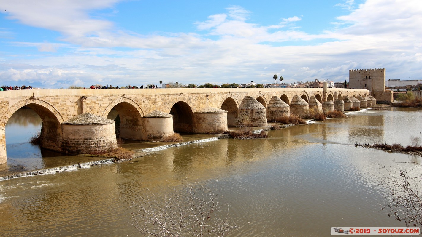 Cordoba - Puente Romano
Mots-clés: Andalucia Córdoba ESP Espagne Terrenos Del Castillo (Cordoba) Puente Romano Ruines romaines Riviere