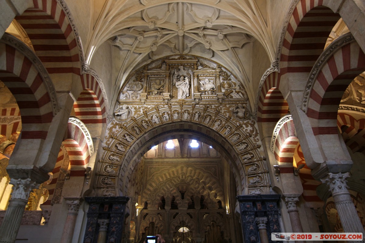 Cordoba - Mezquita-Catedral
Mots-clés: Andalucia Córdoba ESP Espagne Terrenos Del Castillo (Cordoba) Mezquita-Catedral Eglise Mosque patrimoine unesco