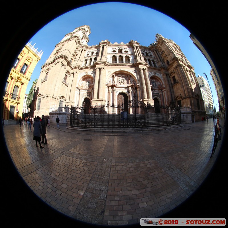 Malaga - Catedral de la Encarnacion
Mots-clés: Andalucia ESP Espagne Malaga Málaga Catedral de la Encarnacion Egli$e Fish eye Plaza del Obispo