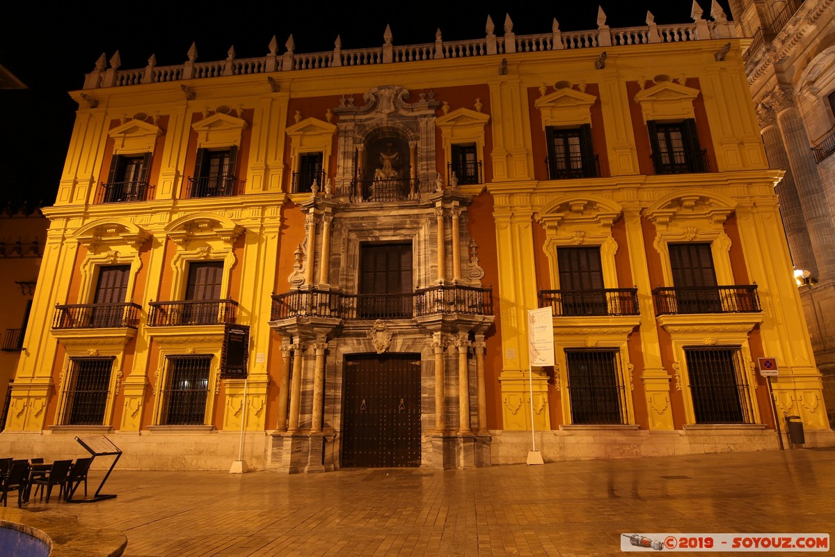 Malaga by Night - Palacio Episcopal
Mots-clés: Andalucia ESP Espagne Malaga Málaga Nuit Plaza del Obispo Palacio Episcopal