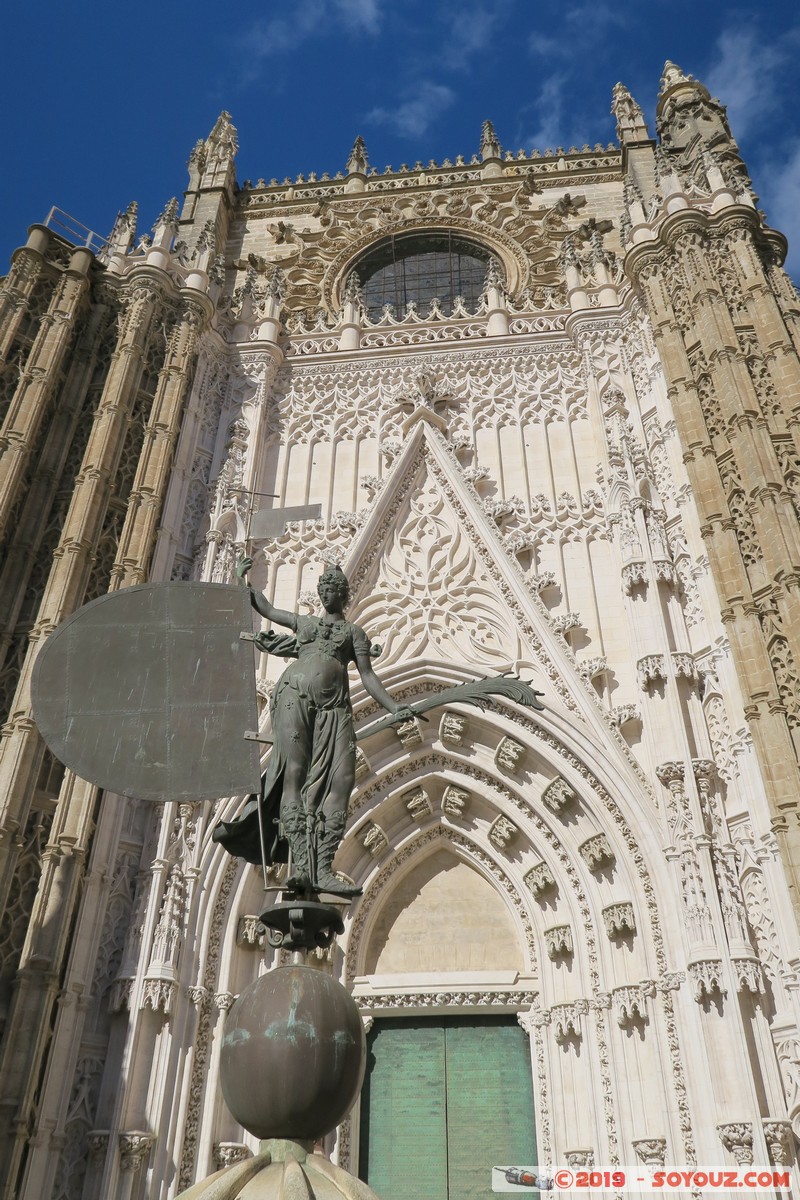 Sevilla - Catedral de Santa Maria de la Sede
Mots-clés: Andalucia ESP Espagne Sevilla Triana Catedral de Santa Maria de la Sede patrimoine unesco Egli$e