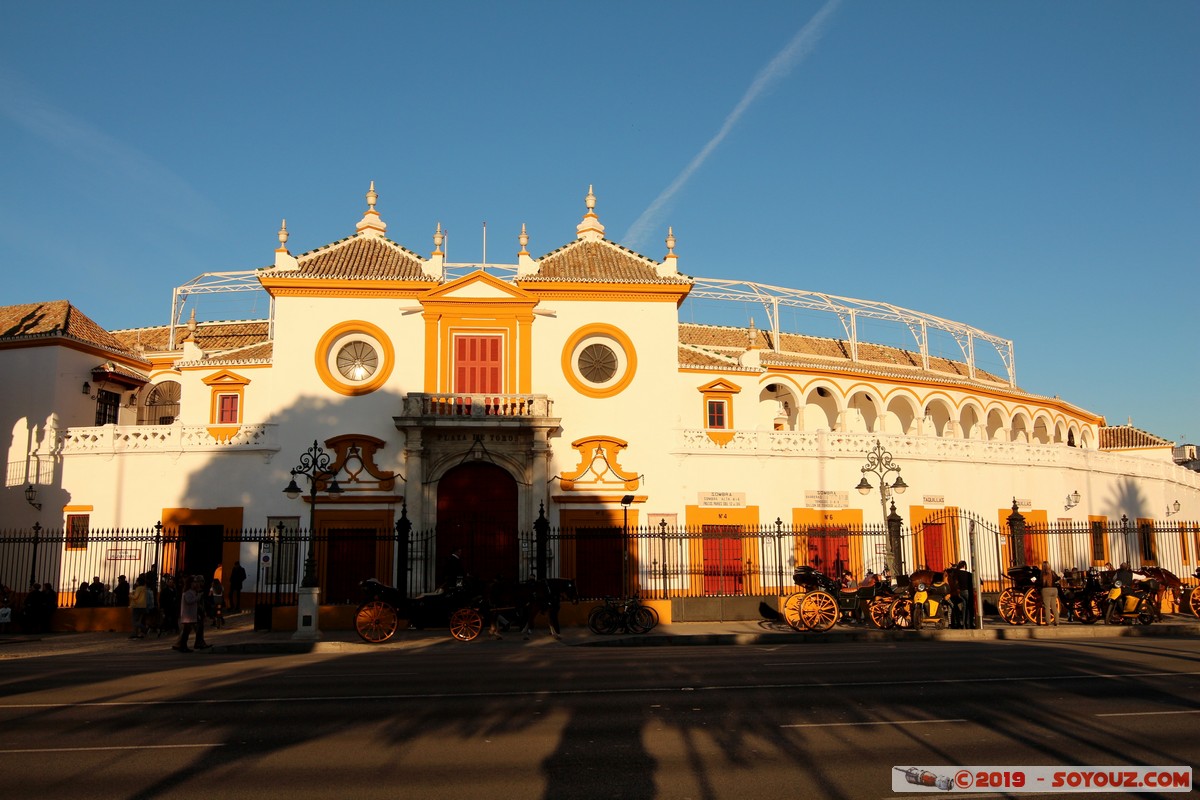 Sevilla - La Maestranza
Mots-clés: Andalucia ESP Espagne Sevilla Triana La Maestranza Paseo Alcalde Marques de Contadero