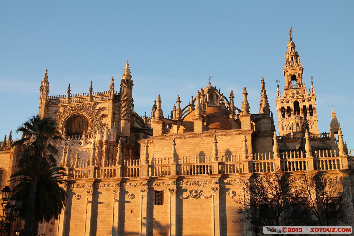 Sevilla - Catedral de Santa Maria de la Sede
Mots-clés: Andalucia ESP Espagne Sevilla Triana Catedral de Santa Maria de la Sede patrimoine unesco Egli$e Lumiere sunset