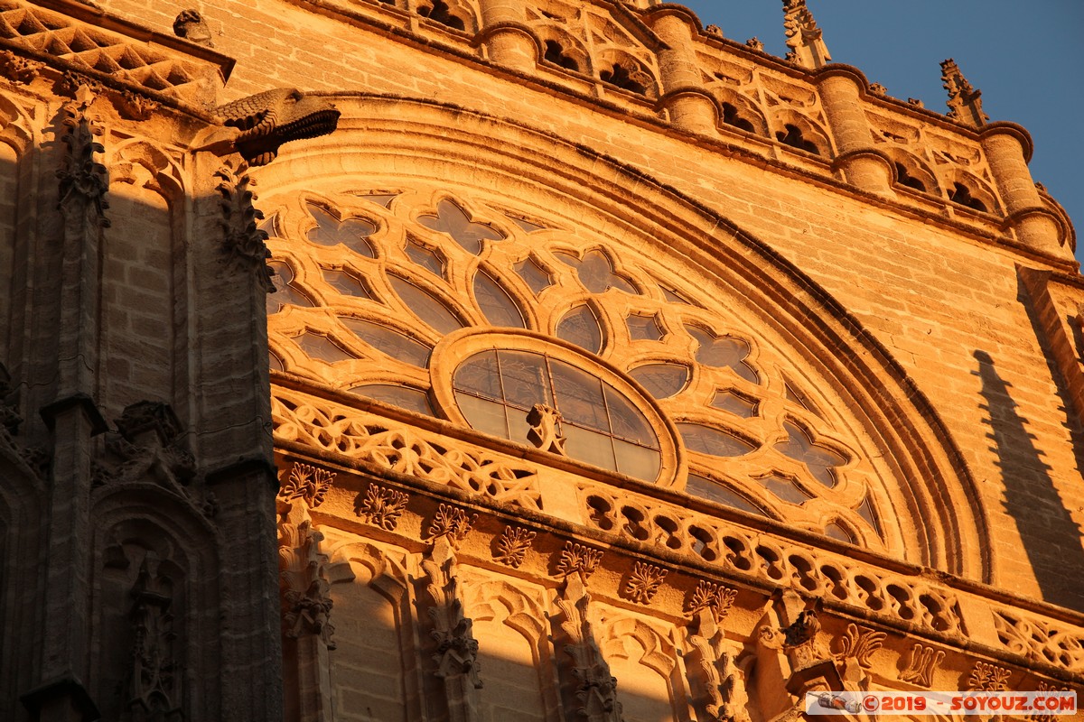 Sevilla - Catedral de Santa Maria de la Sede
Mots-clés: Andalucia ESP Espagne Sevilla Triana Catedral de Santa Maria de la Sede patrimoine unesco Egli$e Lumiere