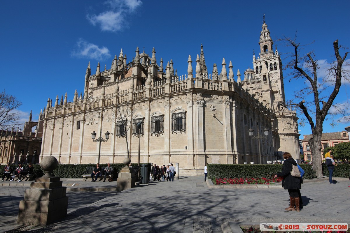 Sevilla - Catedral de Santa Maria de la Sede - La Giralda
Mots-clés: Andalucia ESP Espagne Sevilla Triana Catedral de Santa Maria de la Sede patrimoine unesco La Giralda Egli$e