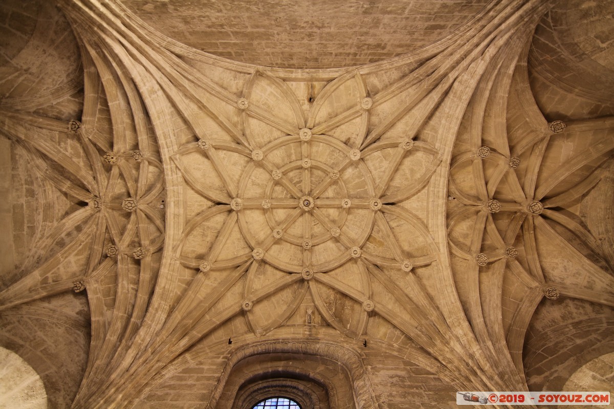 Sevilla - Catedral de Santa Maria de la Sede
Mots-clés: Andalucia ESP Espagne Sevilla Triana Catedral de Santa Maria de la Sede patrimoine unesco Egli$e