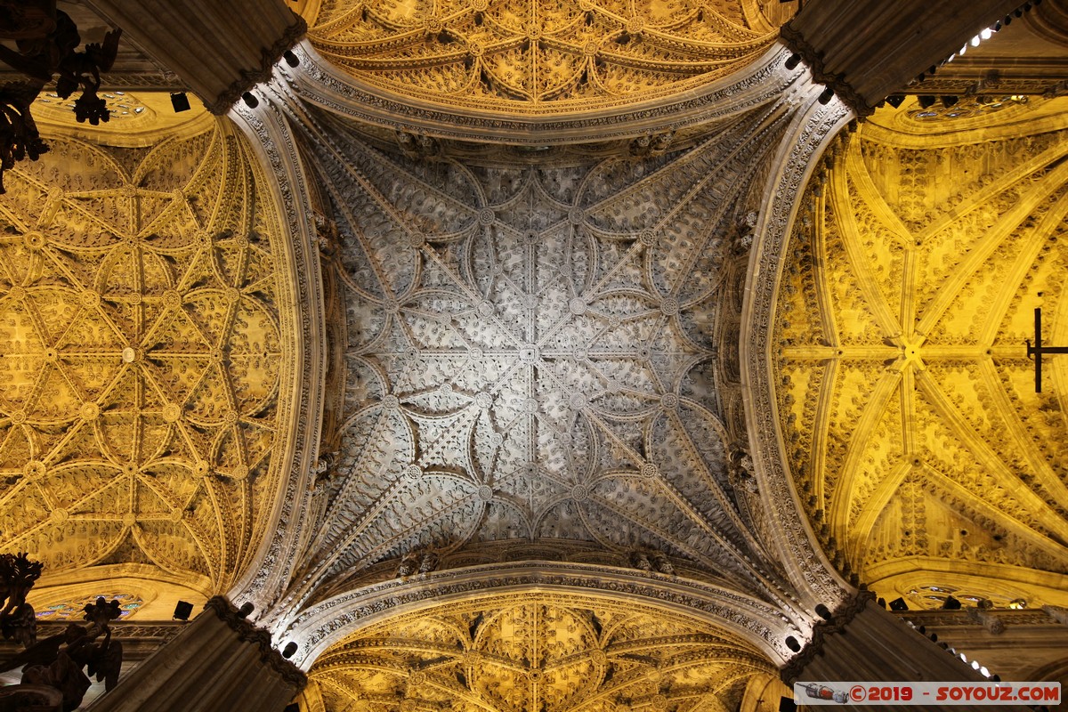 Sevilla - Catedral de Santa Maria de la Sede
Mots-clés: Andalucia ESP Espagne Sevilla Triana Catedral de Santa Maria de la Sede patrimoine unesco Egli$e