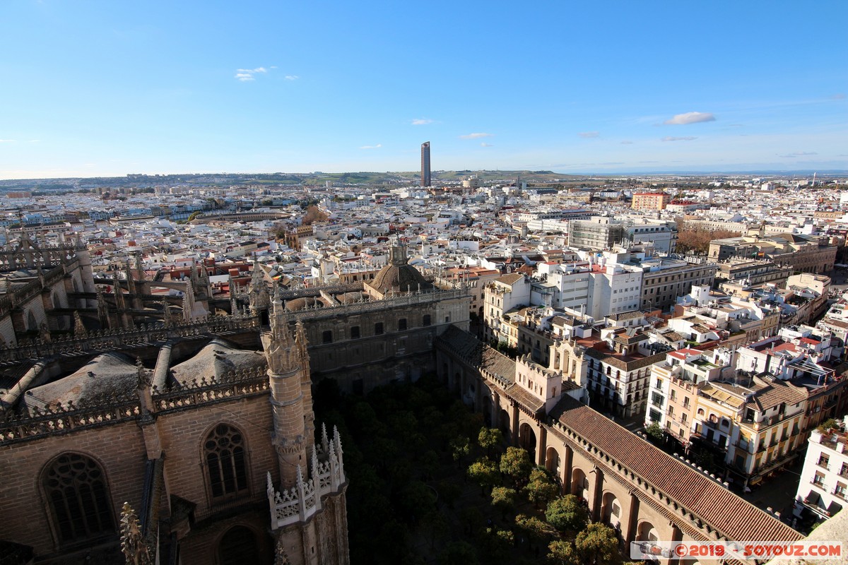 Sevilla - Catedral de Santa Maria de la Sede - vista desde La Giralda
Mots-clés: Andalucia ESP Espagne Sevilla Triana Catedral de Santa Maria de la Sede patrimoine unesco Egli$e La Giralda