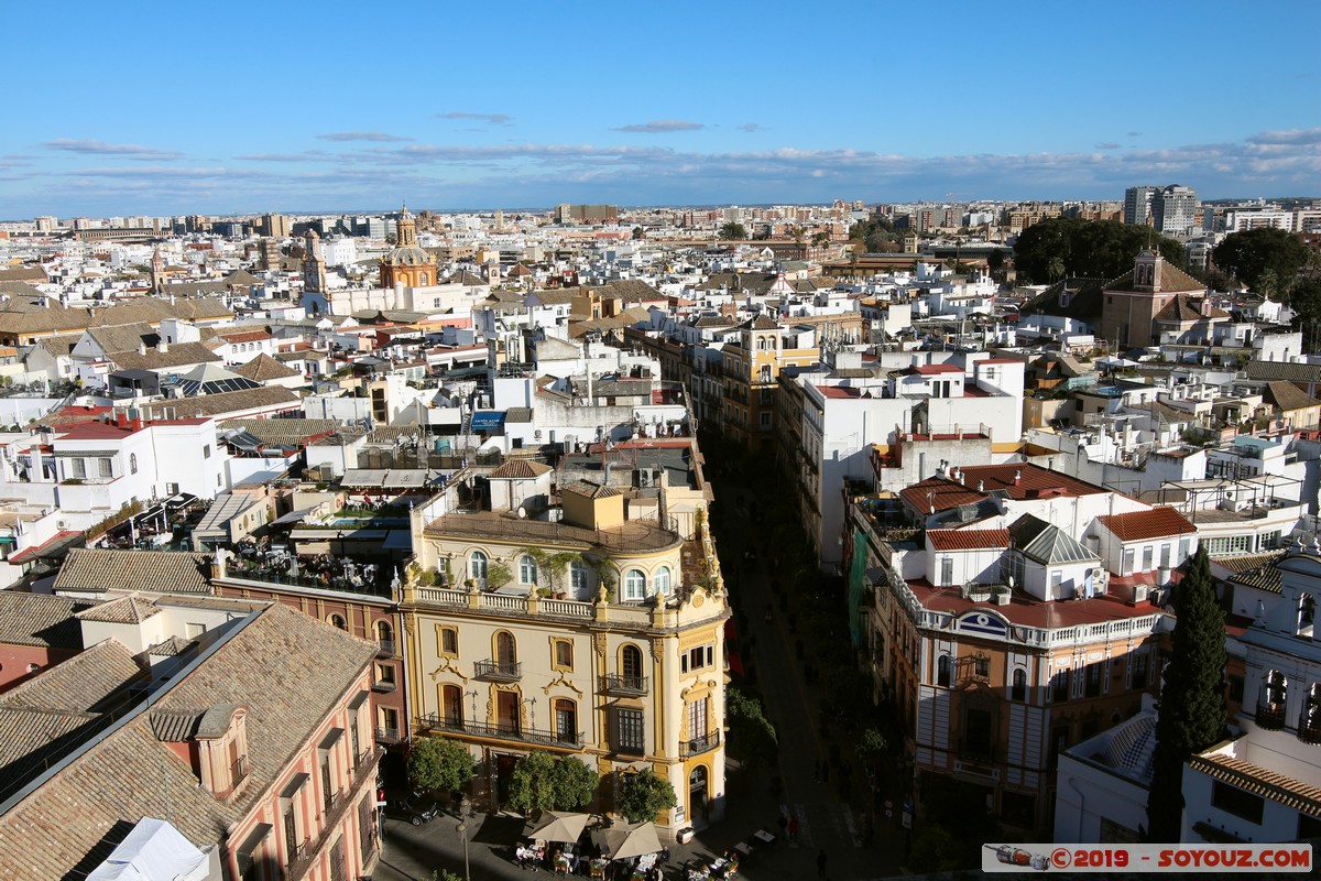 Sevilla - Catedral de Santa Maria de la Sede - vista desde La Giralda
Mots-clés: Andalucia ESP Espagne Sevilla Triana Catedral de Santa Maria de la Sede patrimoine unesco Egli$e La Giralda