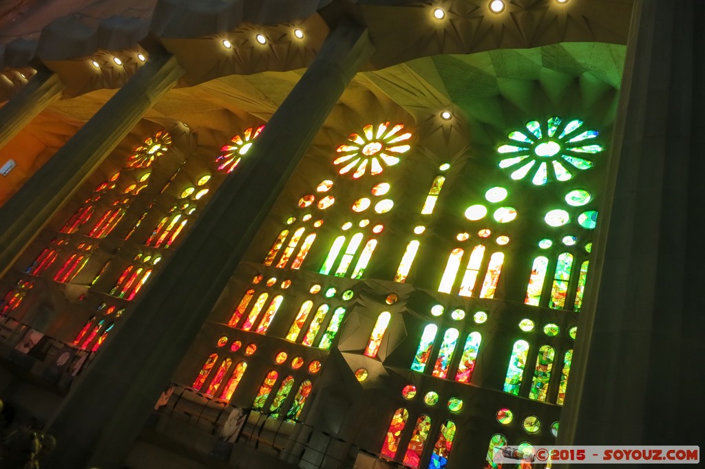 Barcelona - Sagrada Familia
Mots-clés: Barcelona Cataluna ESP Espagne geo:lat=41.40362793 geo:lon=2.17412353 geotagged Sagrada Família Sagrada Familia Eglise patrimoine unesco Vitrail Lumiere