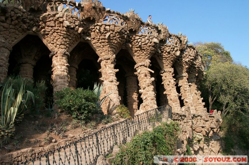 Parc Güell
une réalisation de Gaudi
Mots-clés: Barcelona Barcelone Catalogne Espagne Gaudi La Ciutadella Mercat Boqueria Parc Güell Sagrada Familia