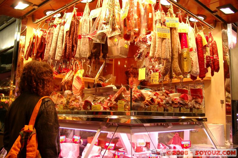 Charcuterie
Mercat Boqueria
Mots-clés: Barcelona Barcelone Catalogne Espagne Gaudi La Ciutadella Mercat Boqueria Parc Güell Sagrada Familia