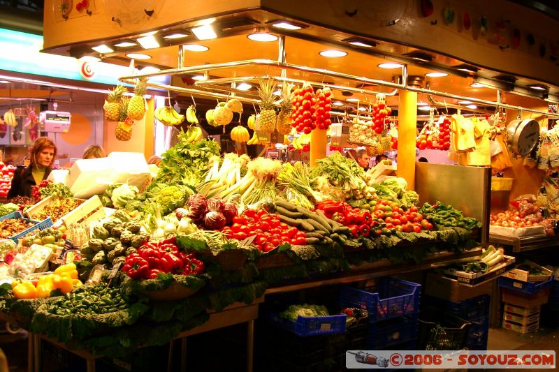 Fruits et légumes
Mercat Boqueria
Mots-clés: Barcelona Barcelone Catalogne Espagne Gaudi La Ciutadella Mercat Boqueria Parc Güell Sagrada Familia