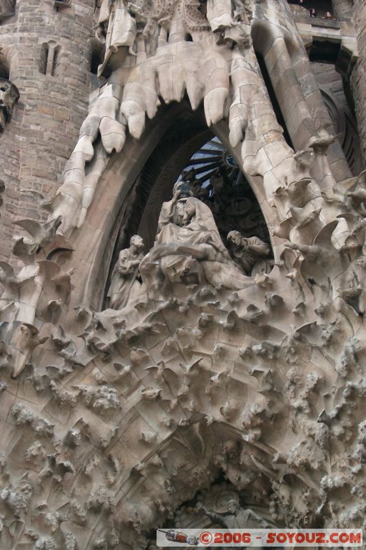 Fachada del nacimiento - façade de la nativité
Sagrada Familia - coté réalisé par Gaudi
Mots-clés: Barcelona Barcelone Catalogne Espagne Gaudi La Ciutadella Mercat Boqueria Parc Güell Sagrada Familia