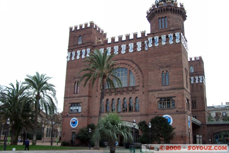 Museu de Zoologia
de Domènech i Montaner en 1888
Parc de la Ciutadella
Mots-clés: Barcelona Barcelone Catalogne Espagne Gaudi La Ciutadella Mercat Boqueria Parc Güell Sagrada Familia