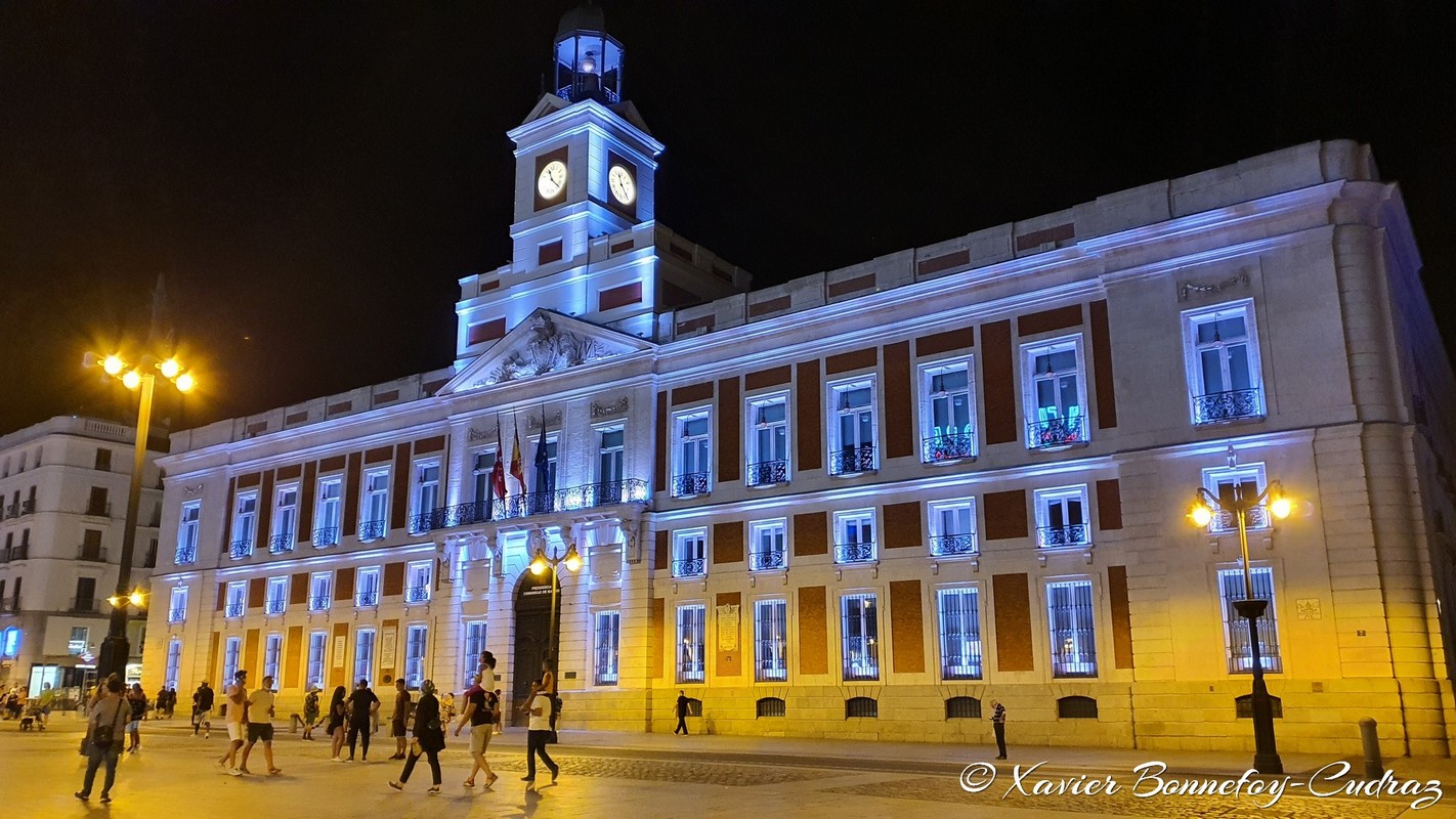 Madrid
Mots-clés: ESP Espagne geo:lat=40.41687400 geo:lon=-3.70429232 geotagged Madrid Sol Nuit Real Casa de Correos