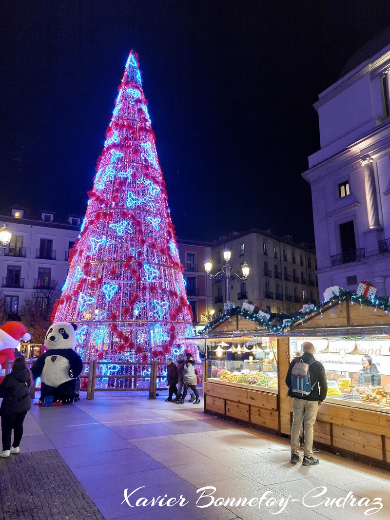 Madrid by Night - Mercado de Navidad
Mots-clés: ESP Espagne geo:lat=40.41822152 geo:lon=-3.70953262 geotagged Madrid Opera Nuit