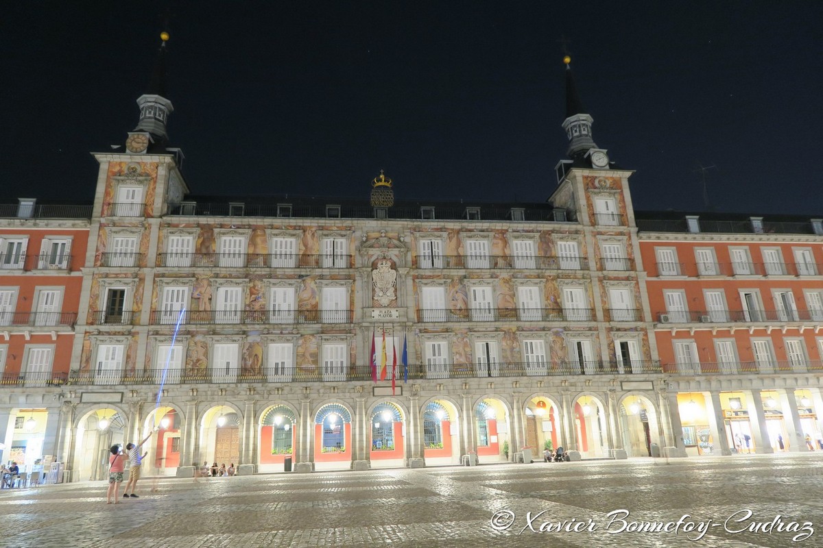 Madrid
Mots-clés: ESP Espagne geo:lat=40.41541816 geo:lon=-3.70742996 geotagged La Latina Madrid Nuit Plaza Mayor