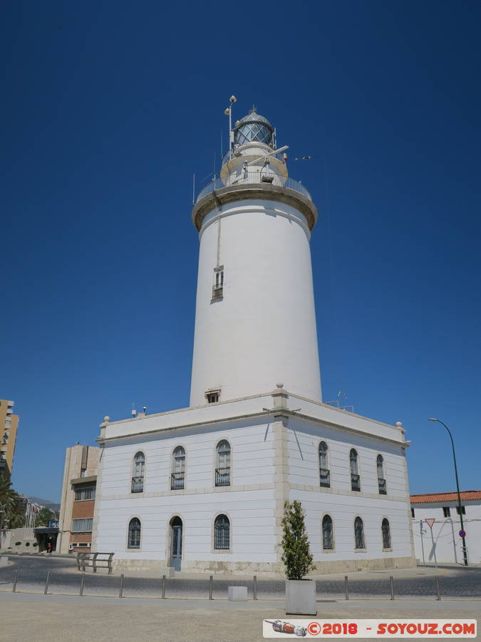 Malaga - Paseo de la Farola
Mots-clés: Andalucia ESP Espagne Malaga Málaga Paseo de la Farola Phare