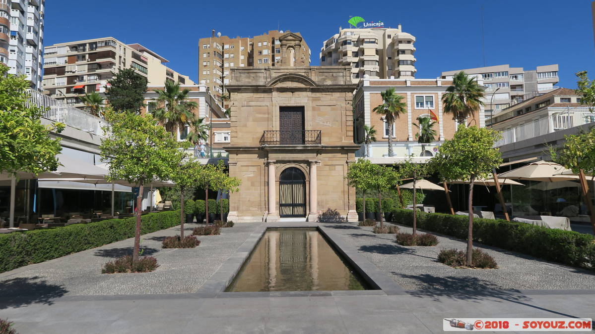 Malaga - Paseo del Muelle Uno - Capilla de la Virgen del Puerto
Mots-clés: Andalucia ESP Espagne Malaga Málaga Paseo del Muelle Uno Capilla de la Virgen del Puerto Eglise