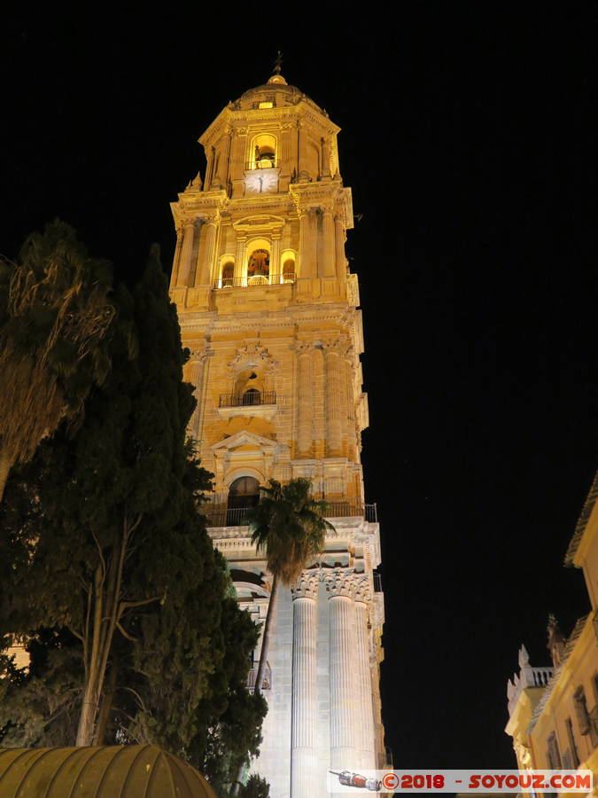 Malaga by night - Catedral de la Encarnacion
Mots-clés: Andalucia Caracuel ESP Espagne Málaga Malaga Nuit Catedral de la Encarnación Eglise