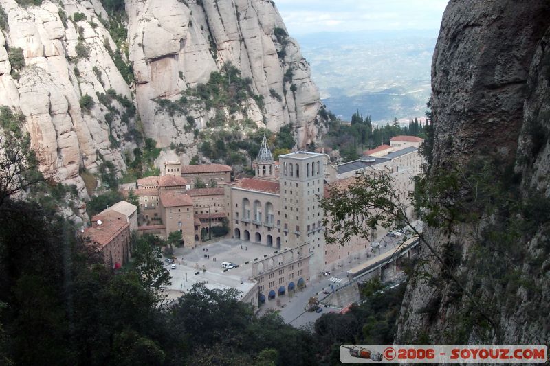 Vue sur l'Abbaye depuis le funiculaire de Sant Joan
Mots-clés: Catalogne Espagne Montserrat cremallera funicular monestir san joan santa maria virgen negra