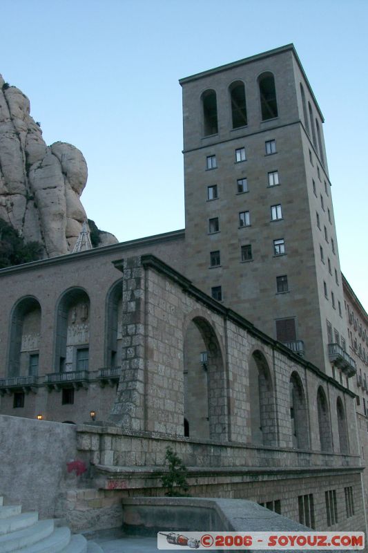 Monastère
Mots-clés: Catalogne Espagne Montserrat cremallera funicular monestir san joan santa maria virgen negra