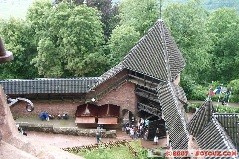 Château du Haut-Koenigsbourg
Mur d'enceinte
Mots-clés: chateau