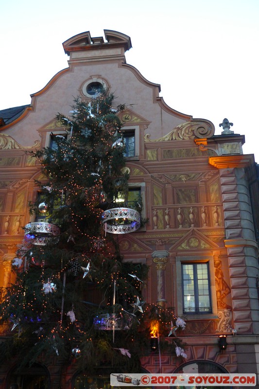 Strasbourg - Marche de Noel
Rue des Charpentiers, 67000 Strasbourg, France (Place des Etudiants, 67000 Strasbourg, France)
