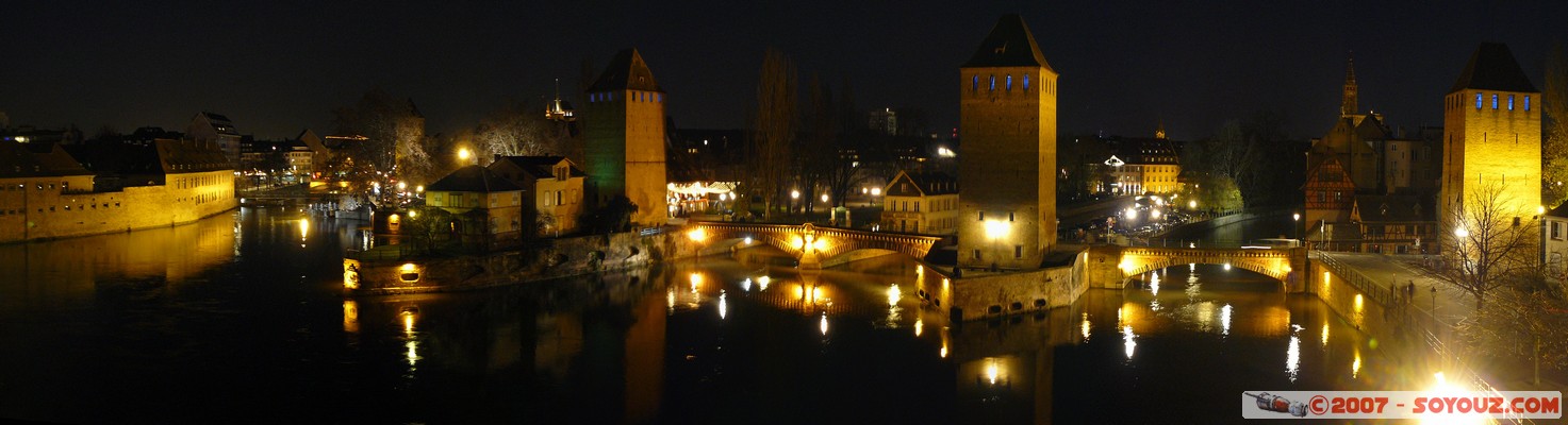 Strasbourg - Ponts couverts - vue panoramique
Place du Quartier Blanc, 67000 Strasbourg, France
Mots-clés: Nuit panorama