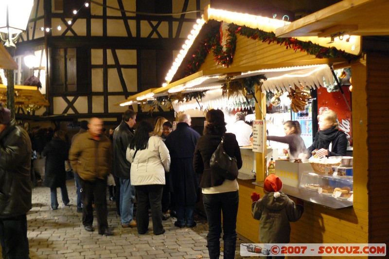 Strasbourg - Marche de Noel
Rue du Fosse des Tanneurs, 67000 Strasbourg, France
Mots-clés: Nuit Marche