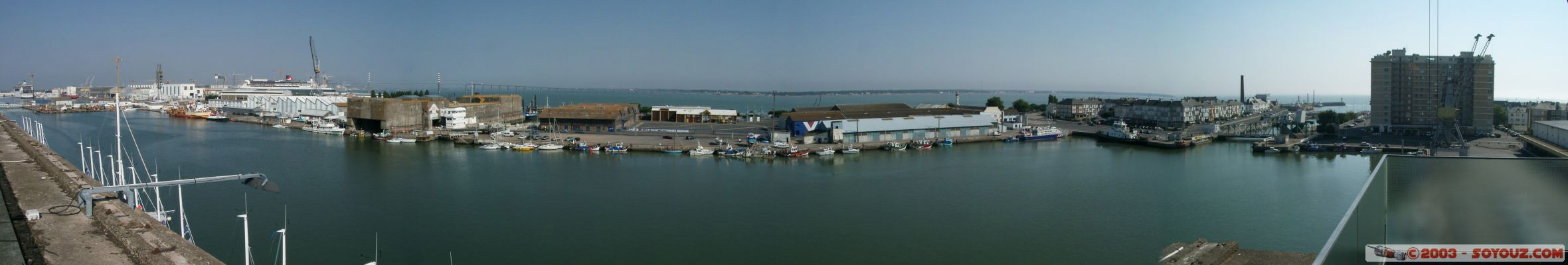 Panoramique rade de St Nazaire
