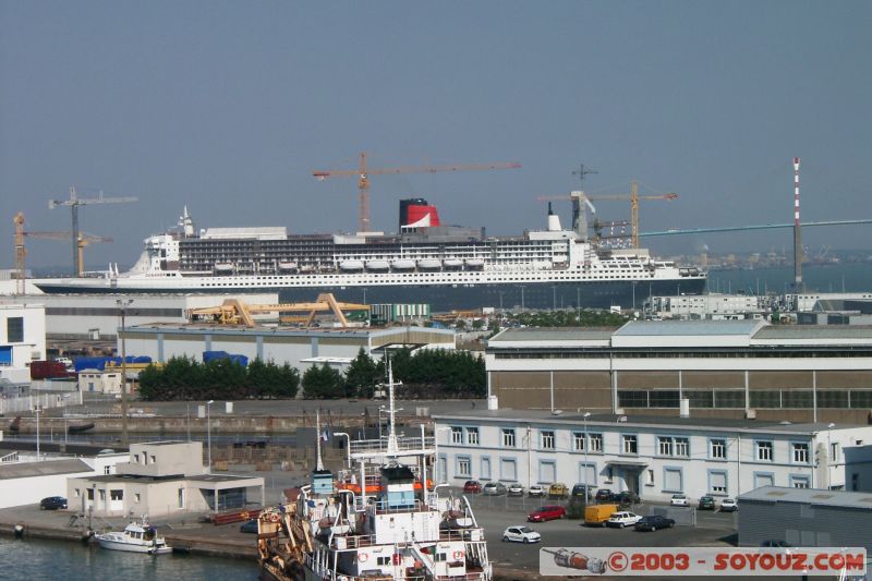 Le Queen Mary II
Je ne savais pas encore que j'allais le revoir 8 mois plus tard a New-York pendant mon tour du Monde...
