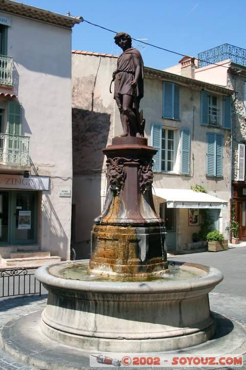 Mougins
