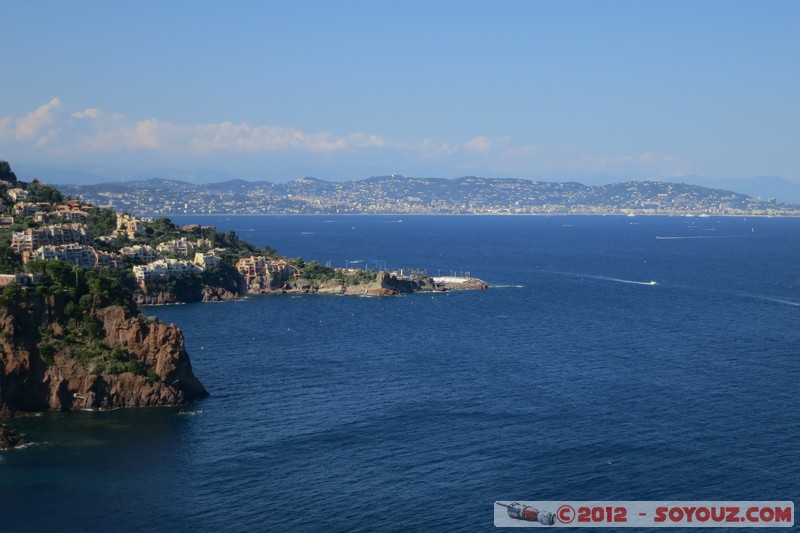 Massif de l'Esterel
Mots-clés: FRA France geo:lat=43.48763390 geo:lon=6.94572240 geotagged Miramar Provence-Alpes-CÃ´te d&#039;Azur ThÃ©oule-sur-Mer mer Montagne