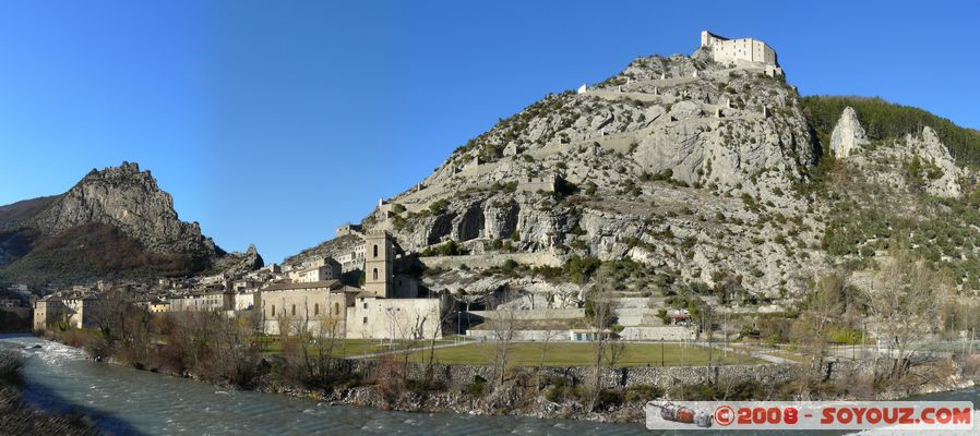 Entrevaux - panorama
Mots-clés: panorama