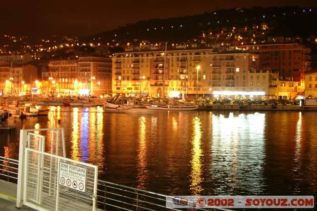 Nice by Night - Le port

