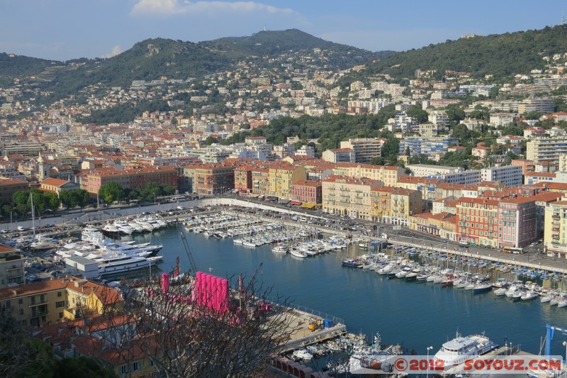 Nice - Colline du Chateau - Vue sur le port
