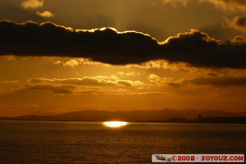 Nice - Coucher de Soleil sur la Baie des Anges
Mots-clés: sunset mer soleil