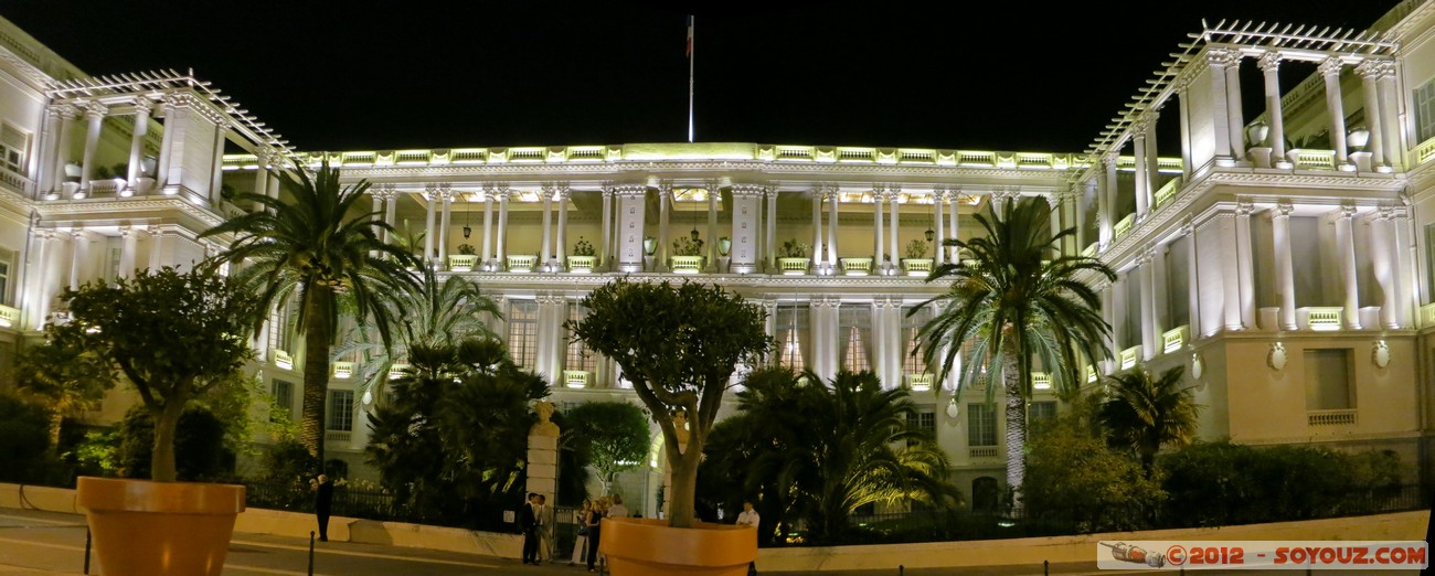 Nice by Night - Palais des Rois de Sardaigne
Stitched Panorama
Mots-clés: FRA France geo:lat=43.69607919 geo:lon=7.27499843 geotagged Nice Provence-Alpes-CÃ´te d&#039;Azur Nuit