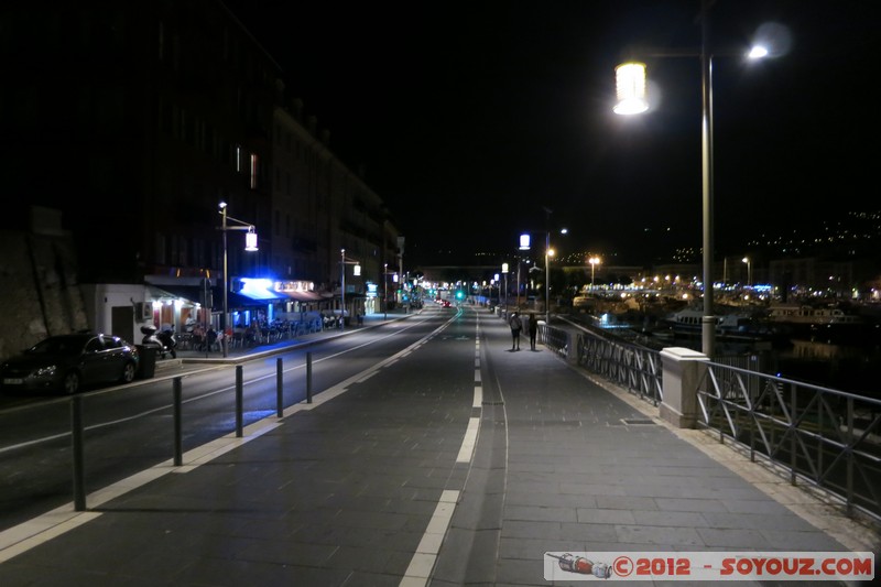 Nice by Night - Port de Nice
Mots-clés: FRA France geo:lat=43.69409334 geo:lon=7.28286266 geotagged Nice Provence-Alpes-CÃ´te d&#039;Azur Nuit
