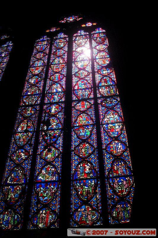 Sainte Chapelle - vitraux
Mots-clés: Eglise Vitrail