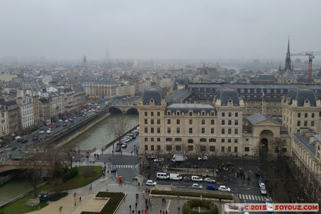 Paris - Vue depuis les tours de Notre-Dame
Mots-clés: FRA France geo:lat=48.85326297 geo:lon=2.34907061 geotagged le-de-France Paris Eglise Notre-Dame