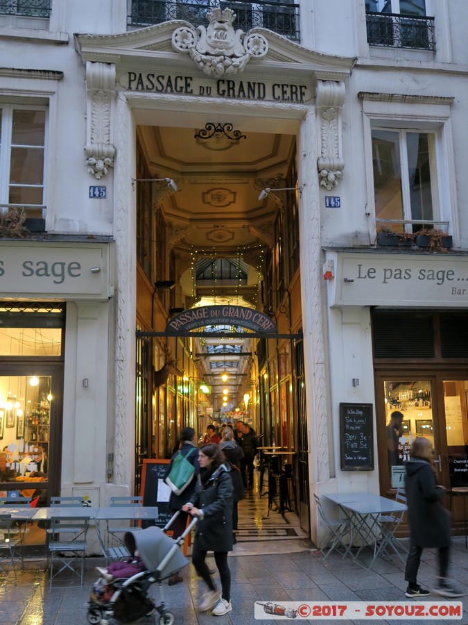 Paris - Passage du Grand Cerf
Mots-clés: FRA France geo:lat=48.86462830 geo:lon=2.35018909 geotagged le-de-France Paris 04 Paris 05 Ancien - Quartier Bon-Conseil Passage du Grand Cerf